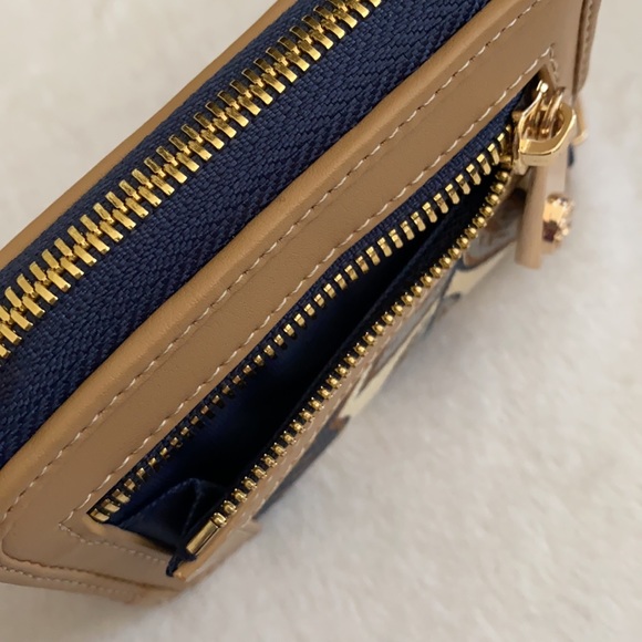 Spartina 449 | Yemaya First Mate Wallet Cream Linen Floral Navy/Gold/Pale Blue - Picture 9 of 16